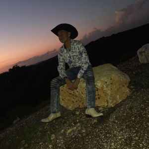 Meet your Posher, Roberto